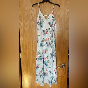 Lush Tropical High-Low Dress Size XS